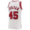 michael jordan chicago bulls mitchell 26amp ness 1994 95 hardwood classics authentic player jersey white 6256 dhkgt.jpg