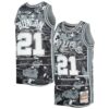 tim duncan san antonio spurs mitchell 26amp ness 199899 hardwood classics lunar new year swingman jersey silver 8614 62kig.jpg
