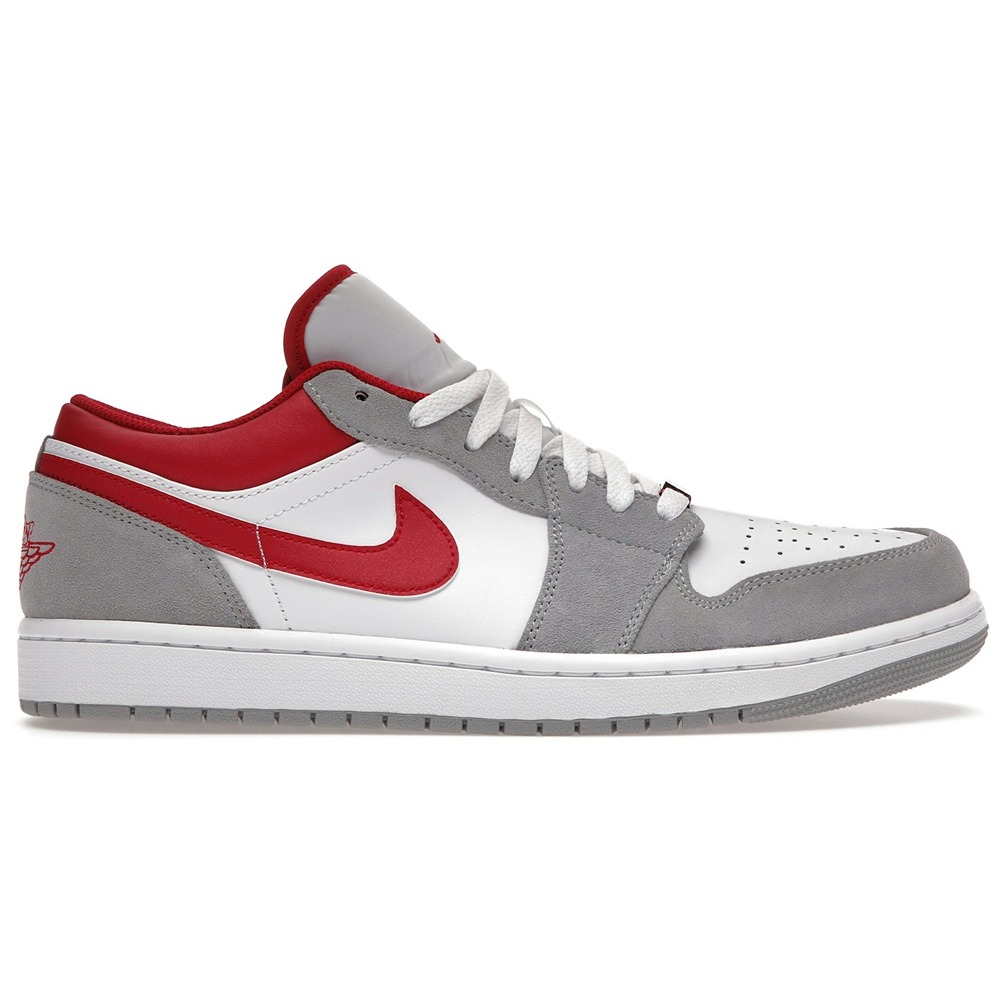 Air Jordan 1 Low SE Light Smoke Grey