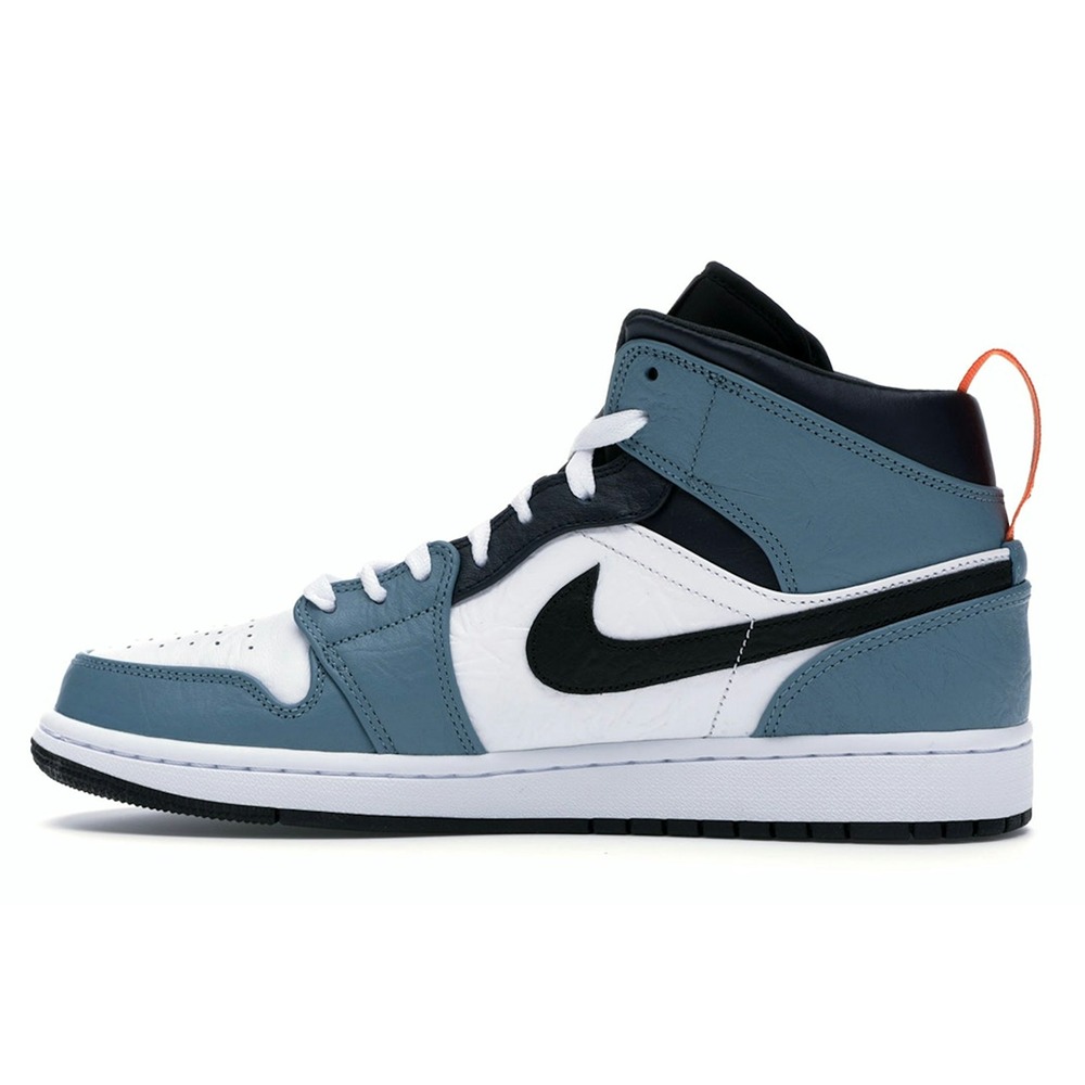 Air Jordan 1 Mid Fearless collab Facetasm - Image 3