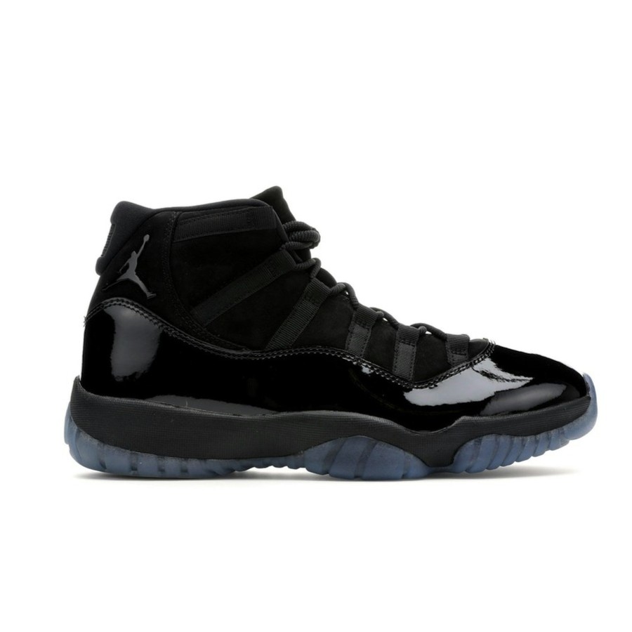 Air Jordan 11 Retro Cap and Gown