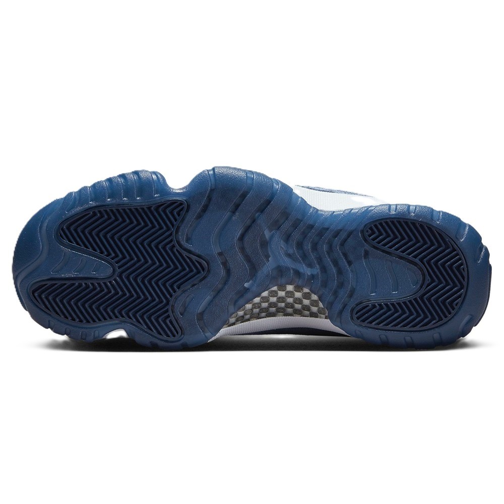 Air Jordan 11 Retro Midnight Navy Velvet (Women Exclusive) - Image 6