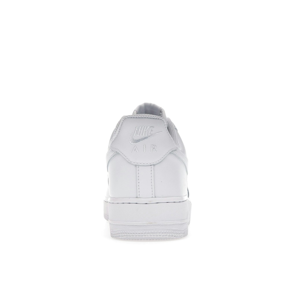 Nike Air Force 1 07 Triple White - Image 4