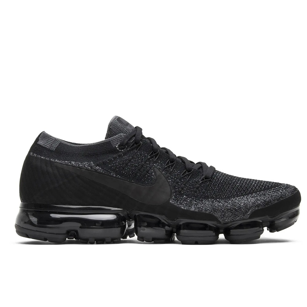 Nike Air VaporMax Triple Black