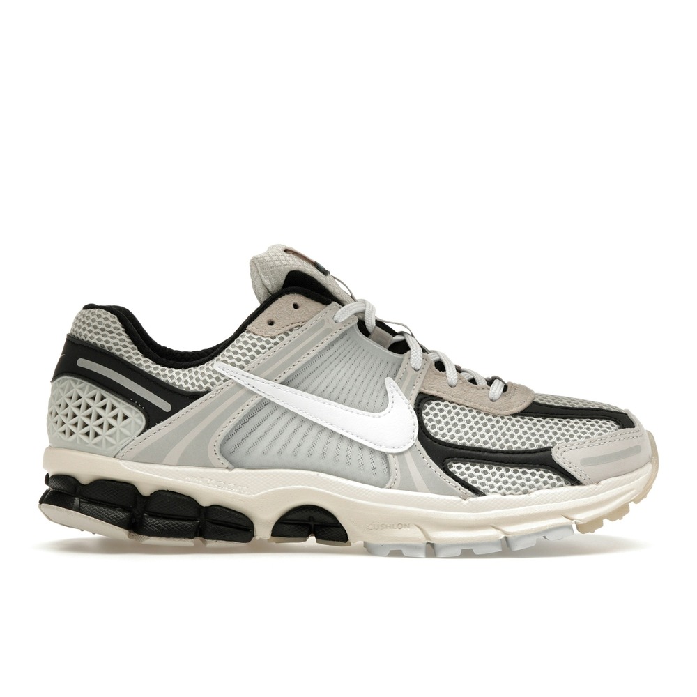 Nike Air Zoom Vomero 5 Supersonic