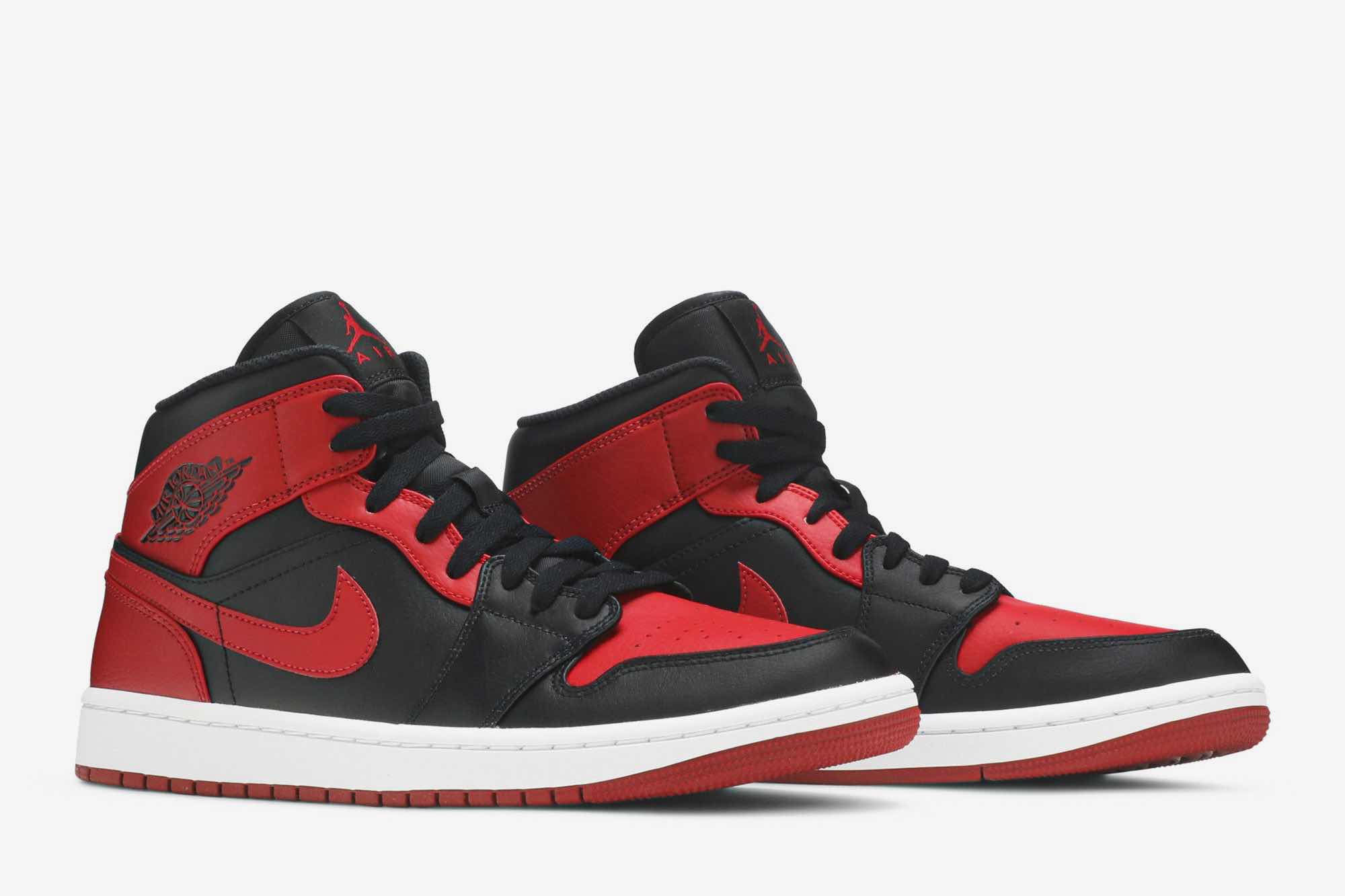 Air Jordan 1 Mid 'Banned' 554724-074 - Image 8