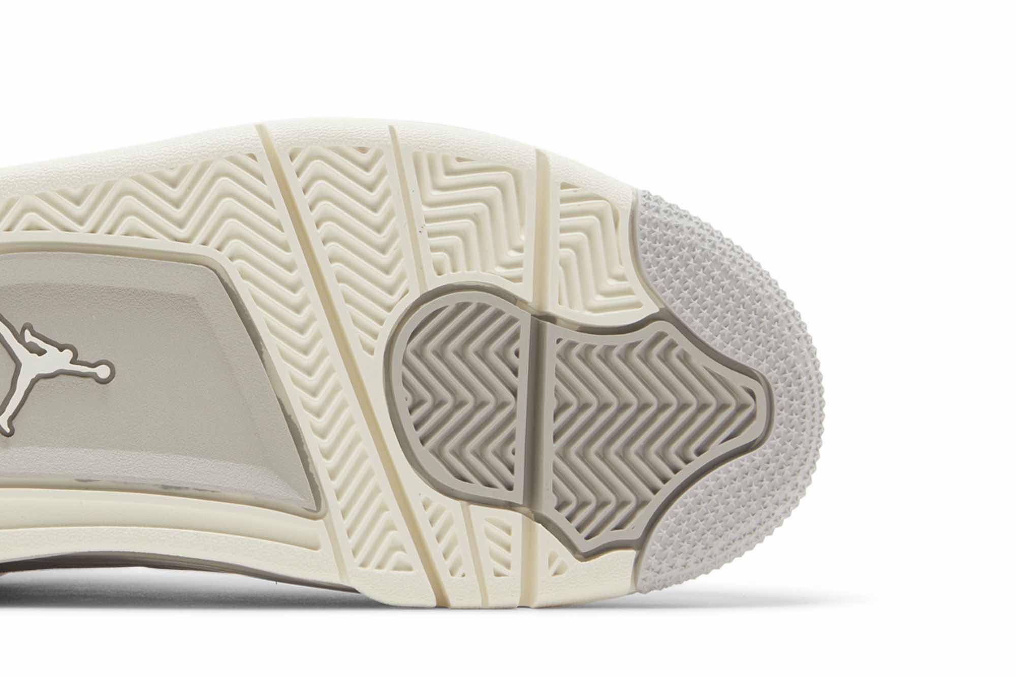 Air Jordan 4 Retro 'Frozen Moments' AQ9129-001 - Image 5