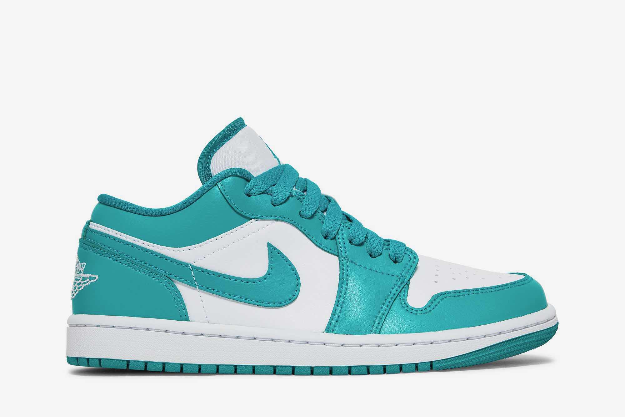 Air Jordan 1 Low 'New Emerald' DC0774-132