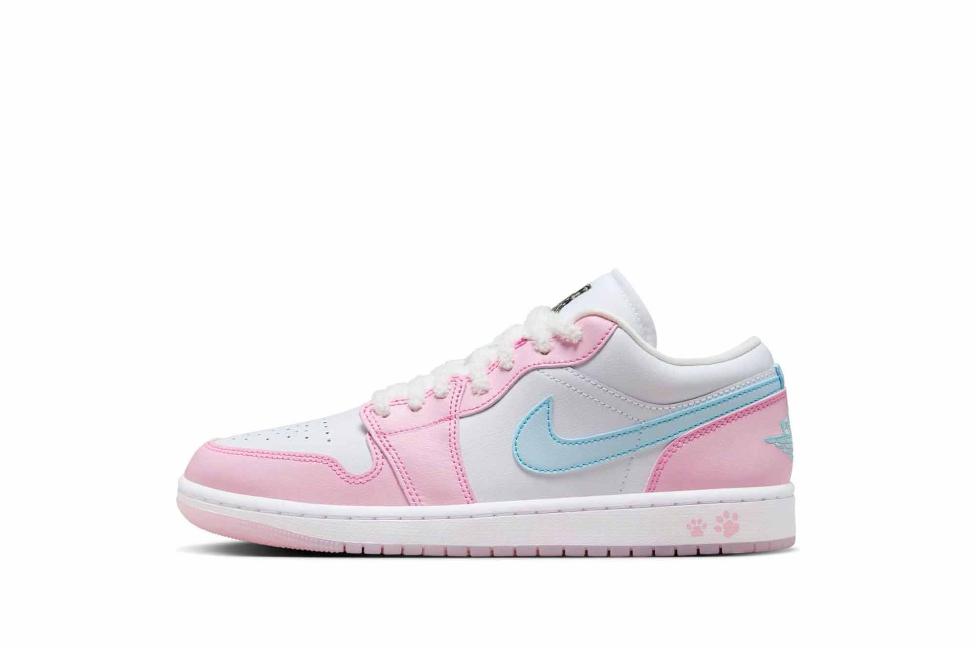 Air Jordan 1 Low SE 'Paw Print Pink Foam' HM3706-141