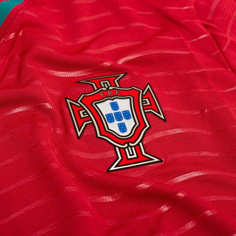 Portugal World Cup 2026 Home Replica Long Sleeve Jersey Adults - Image 4